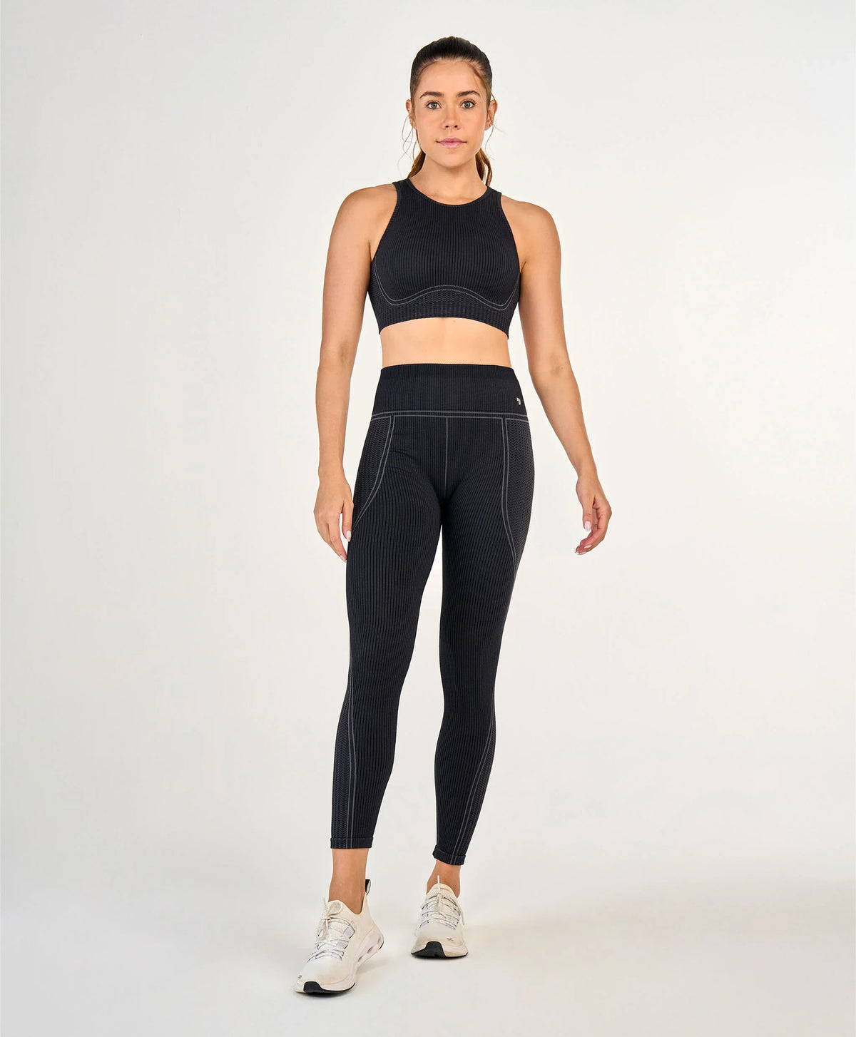 Conjunto Top e Legging Sem Costura Canelada Cos Alto Preto Alto Giro