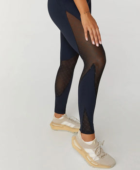 Legging Recortes Tule Ag Preto Alto Giro