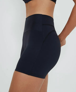 Shorts Push Up Anticelulite Preto Alto Giro