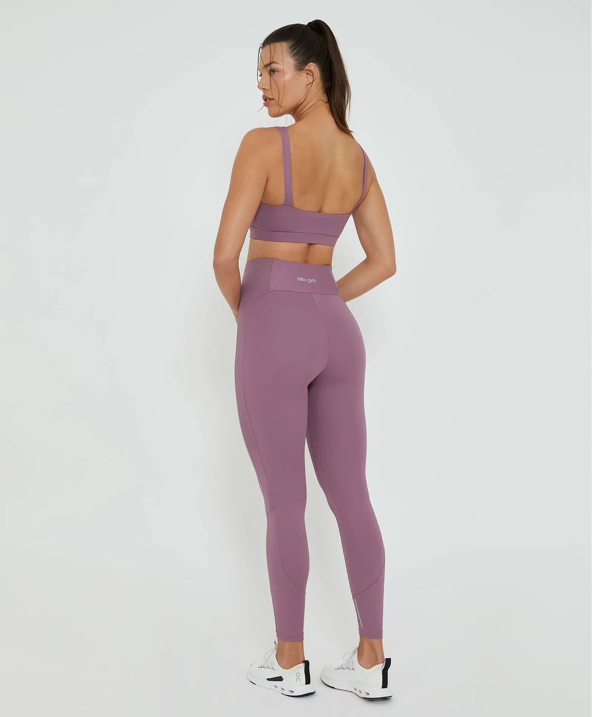 Legging Recortes Tule e Refletivos Malva Alto Giro