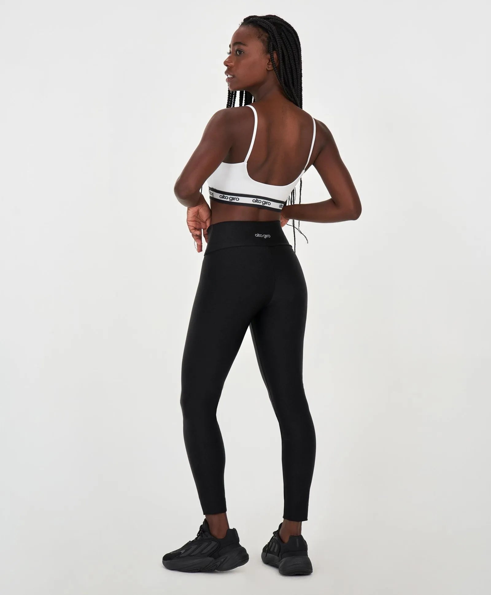 Legging Eterna Shine Preto Alto Giro