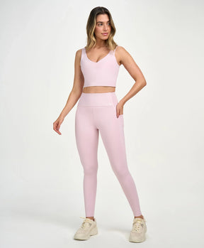 Conjunto Top Regata e Legging Com Bolsos Laterais Rosa Calmo Alto Giro