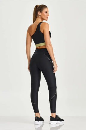 Conjunto Top e Legging Atlanta Com Recortes Preto Caju Brasil