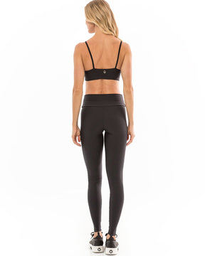 Conjunto Top e Legging Park Preto Vestem